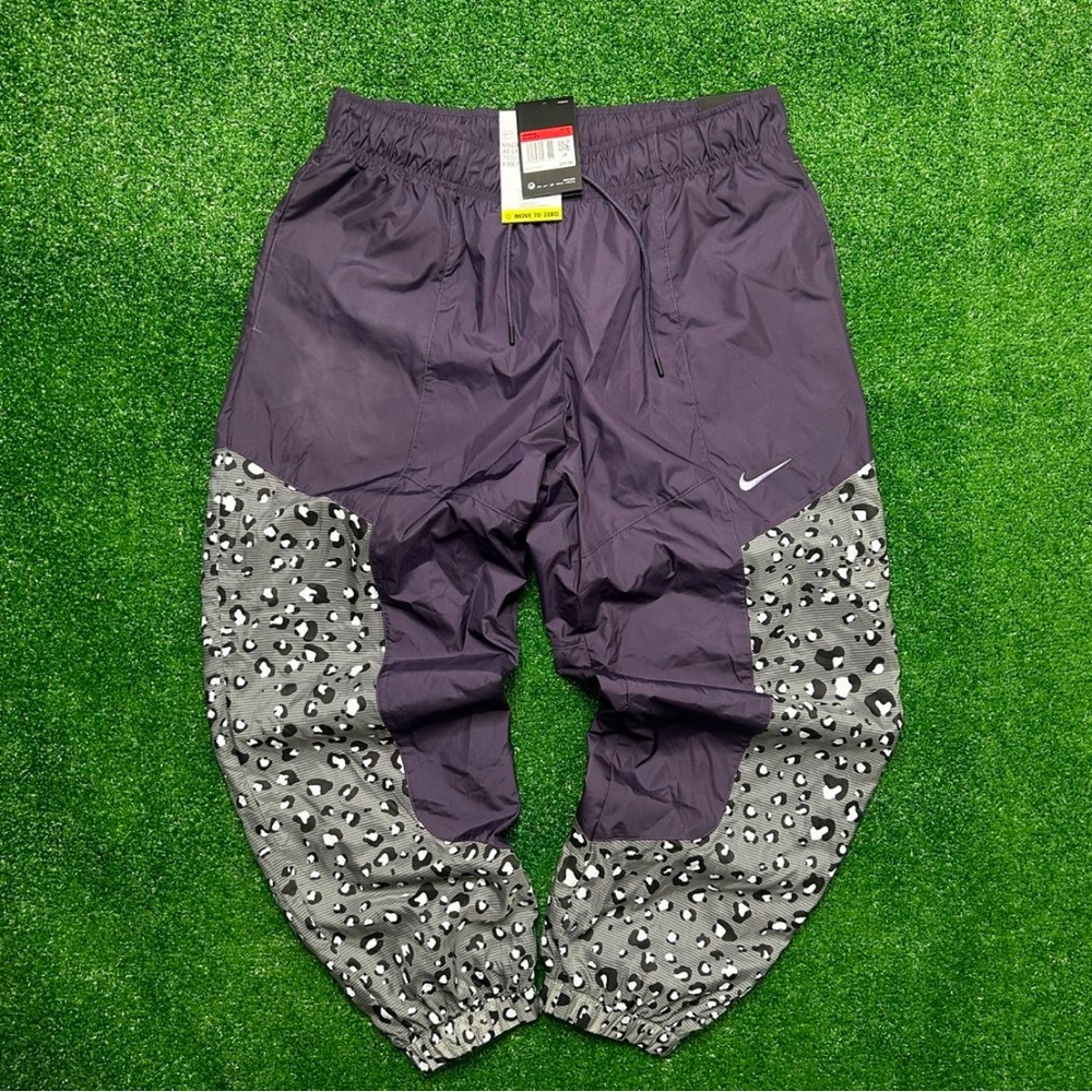 Nike NWT Cargo Track Pants